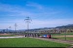 SBB Cargo Re 620 069-5 unterwegs mit einem Panzerzug in Richtung Wallis. Hier am 15.04.2020 in Kiesen aufgenommen.