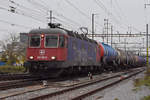 Re 620 086-9 durchfährt den Bahnhof Pratteln. Die Aufnahme stammt vom 04.11.2020.