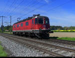 SBB - Re 6/6  620 017-4 als Lokzug unterwegs bei Lyssach am 02.05.2022