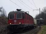 Re 6/6 Nr. 11657 mit nur einem Wagen auf der Sd-Ost-Bahn am 01.03.2011 bei Olmishusen auf der Fahrt von Romanshorn Richtung St. Gallen.