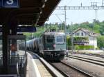 SBB - Re 6/6 11646 vor Gterzug bei der durchfahrt im Bahnhof Mgenwil am 23.05.2011