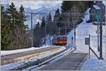 Kurz bevor die letzten Sonnenstrahlen dieses sch�nen Tages sich zur�ckziehen, konnte ich noch die TPC BVB HGe 4/4 32 mit ihrem Panorama Zug auf der Fahrt  von Villars sur Ollon nach dem Col de Bretaye bei der Ankunft in Bouquetins fotografieren. 

19. Januar 2026