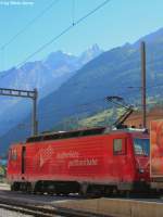 HGe 4/4'' 3 mit ihrem Namensgeber, dem Dom, am 4.8.2012 in Zermatt.