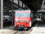 zb - Lok HGe 4/4 101 963-7 vor Schnellzug nach Interlaken im Bahnhof Luzern am 11.06.2013