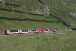 Der Glacier-Express wird als langsamster Schnellzug der Welt bezeichnet.