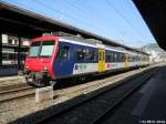 Eigentlich msste ja hier der Train de Vigne (RBDe 560 131) fahren, doch als ich am 26.4.2011 unterwegs war, um eben diesen Train de Vigne zu fotografieren, kam mir der knallgelbe Triebwagen eingereiht in einem Leichenzug in Richtung Zrich entgegen. So musste ich mich halt mit einem Ersatzzug bestehend aus dem RBDe 560 119-0 ''Rubigen'' und dem Bt 50 85 29-35 918-6 zufrieden geben. Hier steht dieser 2-teilige NPZ als S31 nach Puidoux-Chebres in Vevey.