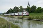 IC Ersatzzug von Weinfelden nach Romanshorn, geführt mit RABe 511 027, am 31.7.17 bei der Durchfahrt bei Bürglen.