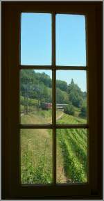 Ein neue Variante, nun einen Masten frher:   Genug gewartet, der Zug kommt...