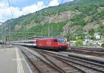 Gotthardunterbruch infolge Geröllsturz: Da der Unterbruch rund einen Monat dauert, wird seit einigen Tagen ein Extrazug Zürich-Milano via Lötschberg Basistunnel-Simplon-Domodossola geführt.