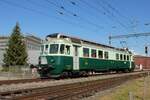 Ex-BLS Be 761 Wellensittich wird vom offenbarer Weg beim Ausfahrt aus Oberburg am 18 Mai 2025 fotografiert -der grosse Spektakel  150 Jahre Emmentalbahn  hat angefangen.