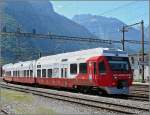 Der RABe 527 513 steht am 03.08.08 als Saint-Bernard Express nach Le Chble im Bahnhof von Martigny bereit. (Hans)