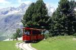 RiT - Tramzug von Riffelalp nach Riffelalp Resort am 29.06.2007 in der Wendeschleife mit Ba 2/2 1 + Ba 2/2 2. Hinweis: Hchstgelegene Trambahn Europas in 2222m Hhe
