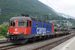 Die Re 620 089-3  Gerra-Gambarongno  schleppte einen schweren Militärzug von Bure Casernes nach Biel RB.