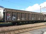 SBB - Gterwagen Typ Hbbills  21 85 245 7 021-3 im Bahnhofsareal von Oensingen am 02.01.2010