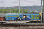Güterwagen 245 7 081-7, mit einem wirklich schönen Graffiti Bild.