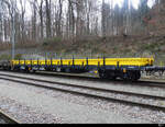 SBB - Güterwagen Typ Rens  33 85 398 8 122-1 abgestellt im Bahnhofsareal von Ostermundigen am 19.02.2022