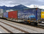 SBB Carco - Güterwagen von Typ  Sgnss31 85 455 2 181-3 in Landquart am 02.10.2020
