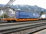 SBB - Beladener Gterwgen vom Typ 33 85 452 6 593-0 im Bahnhof von Goldau am 09.04.2012