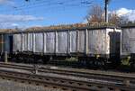 Schweizer Zucker AG, Zuckerfabrik Aarberg, Kampagne 2025: 5320 714-9, Eaos ex SBB der polnischen Ecco Rail Sp. zoo., Katowice, registriert in der Schweiz, Aarberg, 24. Oktober 2025. Die SBB beschafften zwischen 1977 und 1986 1400 Eaos. 40 Betriebsjahre haben Spuren hinterlassen, die ein Neuanstrich nicht überdeckt.