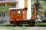 MGB exBVZ - Tm 2/2 2922 am 21.05.1997 in Ackersand - Diesel-Traktor mit Kran 15Kn - Baujahr 1959 - RACO1548/Deutz - 66 KW - Gewicht 10,20t - Ladegewicht 0,80t - L�P 5,06m - zul�ssige Geschwindigkeit