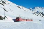 MGB FO-REGIONALZUG 367 von Disentis nach Andermatt am 14.02.1998 kurz vor Oberalppass-Hhe mit Zahnrad-E-Lok HGe 4/4II 101 - B 4266 - ABt 4159 - RhB B 2255 - B 4264 - D 4341.