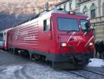 Lok der MGB abgebgelt kurz nach der Ankunft im Bahnhof Brig.