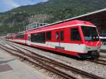 19-06-2013 - Bahnhofplatz Brig - Die ABDeh 4/8 2022, hier mit eine andere ABDeh 4/10, im richtung Zermatt