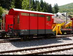 MGB - Dienstwagen X 4908 abgestellt im Bahnhofsareal von Hospenthal am 27.07.2018