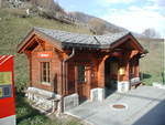 Eine der schönsten kleinen Stationen des MGB: Die Haltestelle von BLITZINGEN, 10-11-2004  