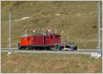Der Schneer�umzug setzt seine Fahrt nach Andermatt fort.