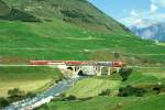 MGB FO-GLACIER-EXPRESS C 904 von Zermatt nach Davos Platz am 24.08.1997 auf Richleren-Viadukt mit FO-Zahnrad-E-Lok HGe 4/4II 102 - RhB WR 3812 - BVZ AS 2013 - RhB B 2377 -  FO AS 4021 - RhB B