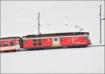 Während 1300 m tiefer im Gotthardtunnel neuerdings mit 200 Sachen geheizt wird, geht das Leben oben auf dem Berg unverändert in einer völlig anderen Geschwindigkeit weiter.