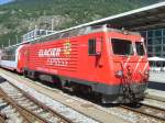Hier eine Lok der MGB mit Glacier Express Werbung am 16.7.