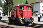 Im Bahnhof Andermatt steht am 19.5.2009 die Diesel Rangierlok der   Matterhorn Gotthardt Bahn Tm 2/2 Nr.