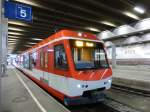 MGB - Triebzug  ABDeh 4/8 2024 im Bahnhof Zermatt am 14.08.2015