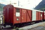 MGB exBVZ - Gak 2464 am 20.05.1996 in Visp - Gedeckter Gterwagen 4-achsig mit 1 offenen Plattform - Baujahr 1964 - ACMV - Gewicht 9,40t - Ladegewicht 15,00t - LP 11,32m - zulssige Geschwindigkeit
