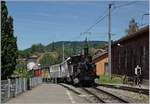 Sieben auf einen Streich: die JS/BAM G 3/3 N° 6 verlässt am Schluss des Extrazugs für die Reisenden der  141R568 - Fahrt  den Bahnhof von Blonay in Richtung Vevey.