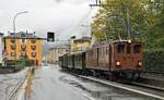 Der letzte Tag der 
„la belle dame der Romandie“
am Bernina.
Impressionen von der ABSCHIEDSTOURNEE DER BB 81 von Le Prese, verewigt bei viel Regen am 9. Oktober 2022.
Am  18. Oktober 2022 wurde die BC Ge 4/4 181, ehemals RhB, bei herrlichem Wetter in Vevey abgeladen. Anschliessend soll sie in eigener Kraft nach Chaulin gefahren sein.
Foto: Walter Ruetsch 