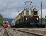 Der mustergültig revidierte MOB DZe 6/6 (FZe 6/6) 2002 der Blonay-Chamby Bahn ist mit seinem Zug in Blonay eingetroffen. Im Hintergrund ist der CEV BDeh 2/4 74 zu sehen.

Fotostandort: Bahnsteig Gleis 2/3

17. September 2016
