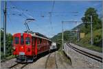 Der Bernina Bahn RhB ABe 4/4 I N� 35 der Blonay Chamby Bahn verl�sst nach einen kurzen Aufenthalt Chamby in Richtung Chaulin, wobei auf dem letzten Abschnitt der Fahrt der Zug geschoben wird. 

2. Mai 2026