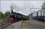 Blonay - Chamby - La Der 2026 - 60 apr�s les CEV (Saison Ende der Blonay Chamby Bahn, 60 Jahre nach dem Betriebsschluss der CEV). Die SEG G 2x 2/2 105 erreicht mit dem Dampfzug 10539 von Blonay nach Chamby den Bahnhof von Chamby. Der Zug endet hier. Und auf Gleis 32 wird in K�rze der Anschlusszug nach Chaulin ankommen. Rechts im Bild auf Gleis 1 steht noch der MOB GoldenPass Belle Epoque PE 30 2219 nach Montreux.
 
24. Oktober 2026