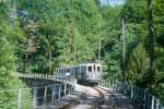 BC Museumsbahn-Extrazug 6525 von Blonay nach Chamby am 19.05.1997 auf Baye de Clarens-Viadukt mit Triebwagen exMCM BCFeh 4/4 6 - exMCM BC 10
