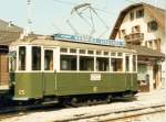 Triebwagen Be 2/2 125 der Genfer Strassenbahn im Bahnhof von Bloney der Touristikbahn Bloney Chamby im Mai 1986