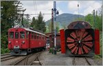 Festival Suisse de la vapeur 2016: Bernina Bahn in Chaulin: RhB ABe 4/4 N°35 und die bekannte Dampfschneeschleuder, deren Schwester beid der RhB noch immer als eiserne Reserve im Bestand ist.