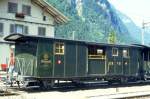 BDB Ballenberg Dampfbahn - F 51 am 06.08.1994 in Zweiltschinen - Historischer Gepckwagen 3-achsig - Baujahr 1890 - Basel - Gewicht 7,60t - Ladegewicht 8,00t - LP 9,78m - zulssige Geschwindigkeit 75 km/h - ex BOB F 52 - 1894 CF 52 - 1910 F 52 - 1967 K 52 - 1982a - 1983 an BDB - 1988 F 51. gescanntes Dia
