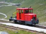 Da im Furka Scheiteltunnel keine Zahnstange wird diese Diesellok als hilfe an den Zug gehngt