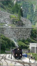 Die DFB Dampflok HG 3/4  Furkahorn  wartet in Gletsch auf die nchste Abfahrt nach Realp am 01.08.08.