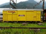 FM - Gterwagen Gb 71 (ex RhB Gb 5003 ) Abgstellt im Bahnhofsareal von Castione am 21.09.2008