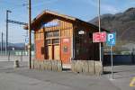 SEFT Nachschau 2014,Das ehem.Stationshäuschen der Ferrovia Mesolcinese(1995-2013)in Castione/Arbedo.(Es war das ehem.WC Häuschen vom SBB Bahnhof Castione-Arbedo)Nach Einstellung der