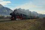 Am zweiten Tag der Rundreise  Alpine Steam Express  konnte die Pacific 01 202 zeigen, was in ihr steckt. Im Gegensatz zum Vortag hatte sie die Erlaubnis, im Unterwallis 125 km/h schnell zu fahren. Ich konnte die Lok in voller Fahrt aufnehmen (19.01.2014)